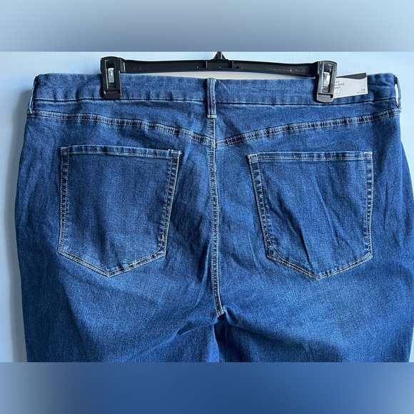 Rue Women’s Plus Curvy High Rise Skinny Jeans - Size 24 - Picture 6 of 9